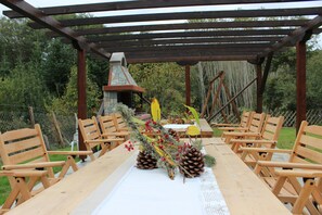 BBQ/picnic Area - Kedros Holiday Villas (Aristotelis)