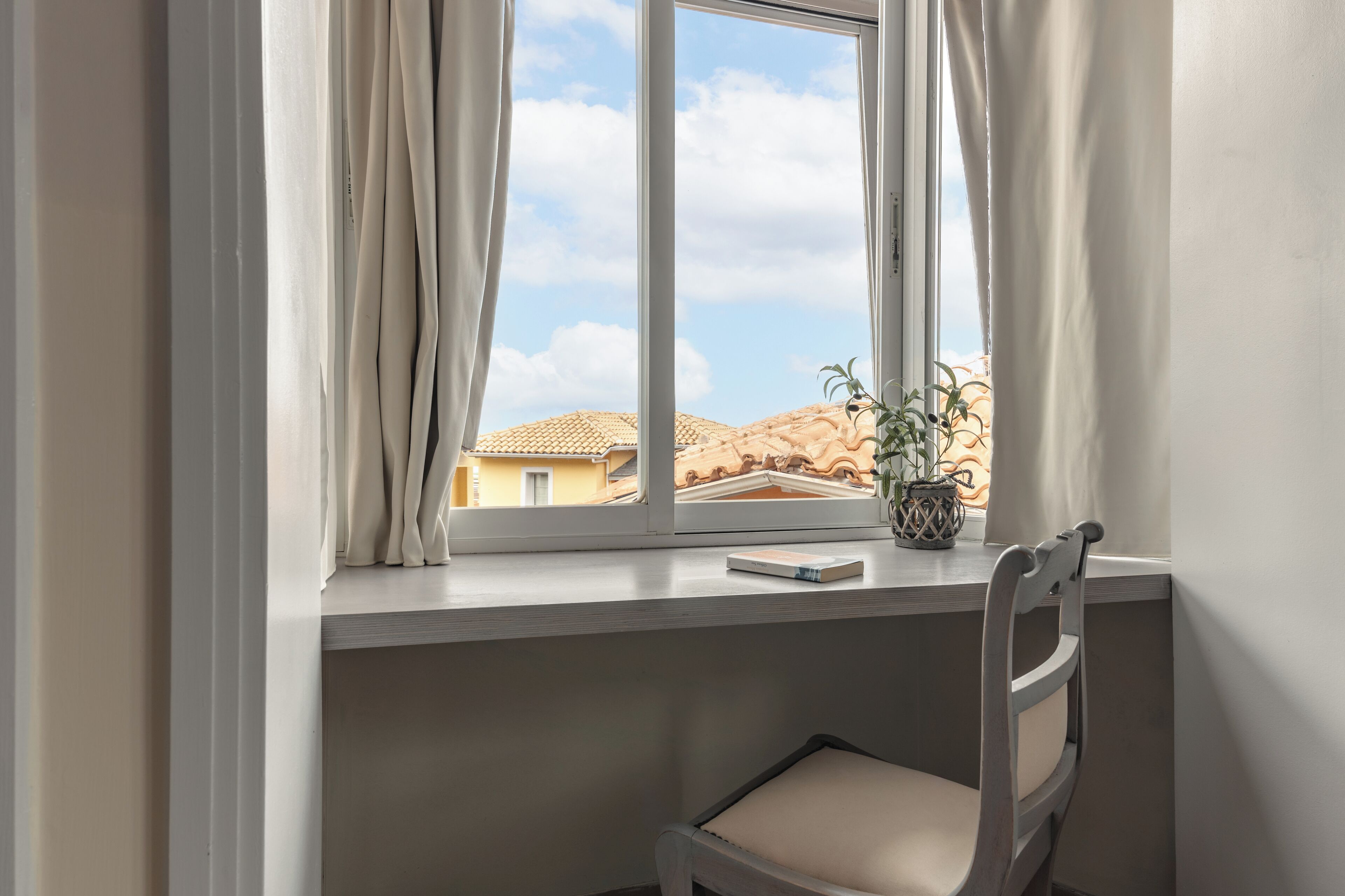 classic double room sea view | 1 bedroom, premium bedding, minibar, in-room safe