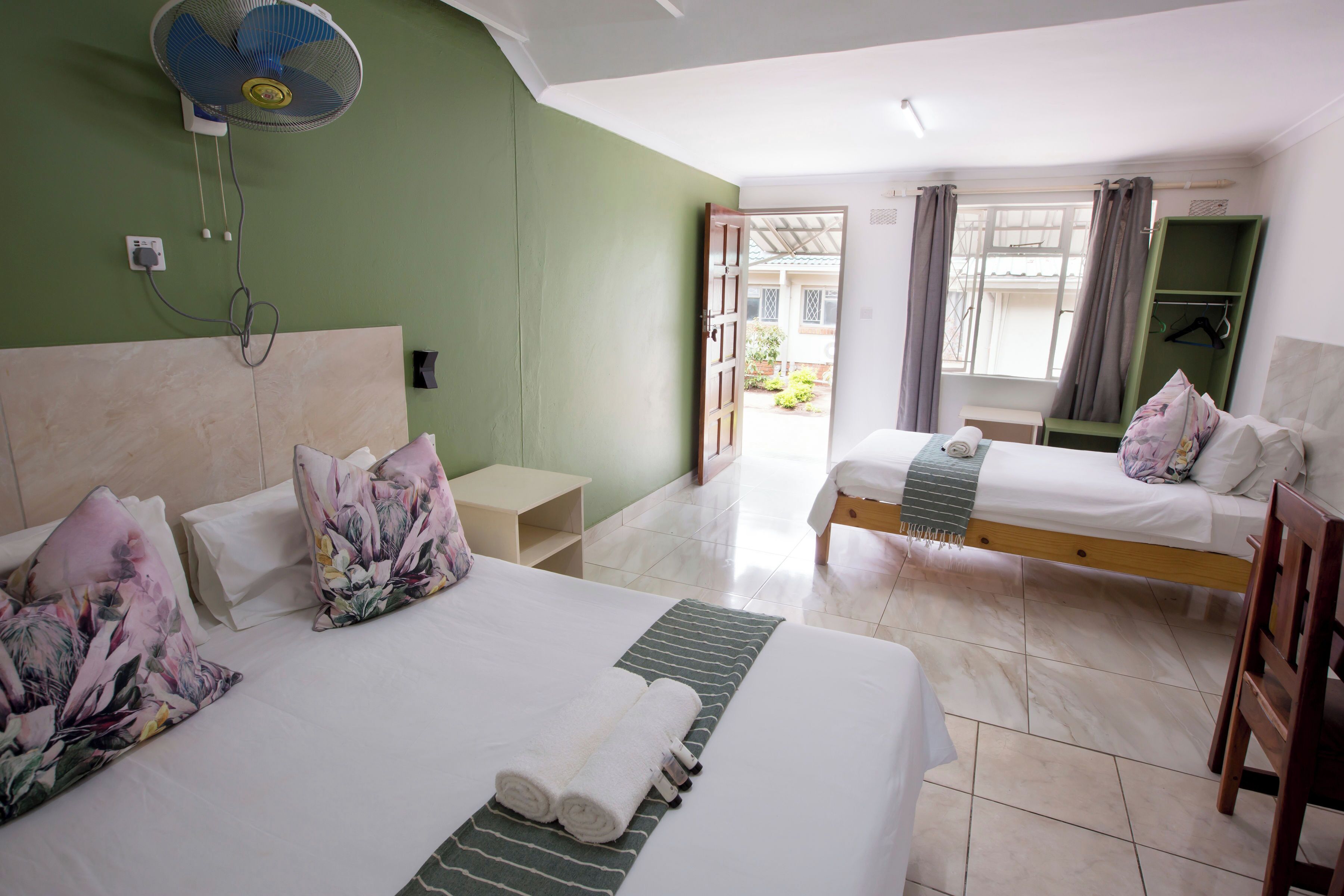 家庭房 (3 Guests) | 高档床上用品、特色装修、特色家居、免费 WiFi