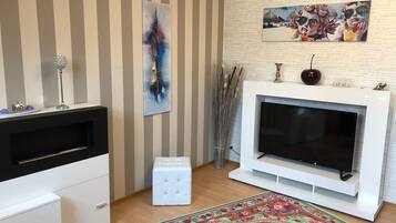 Dúplex urbano, 2 habitaciones, para no fumadores | Decoración personalizada y ropa de cama