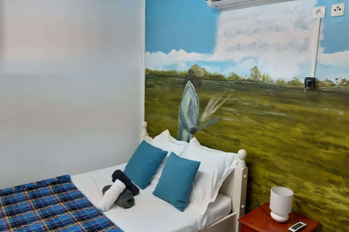 appt 4 (fort de france) | 1 bedroom, iron/ironing board, free wifi, bed sheets