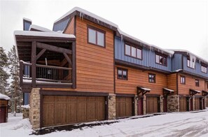 Exterior - Winter Point 17 Town House (Breckenridge)