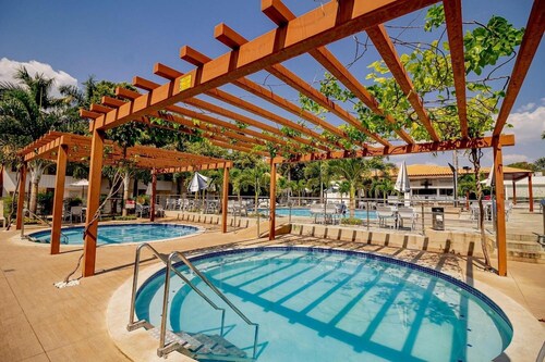 DiRoma International Resort Via Caldas