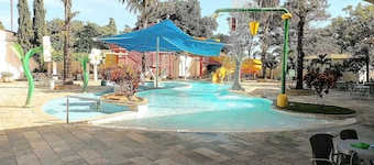 DiRoma International Resort Via Caldas