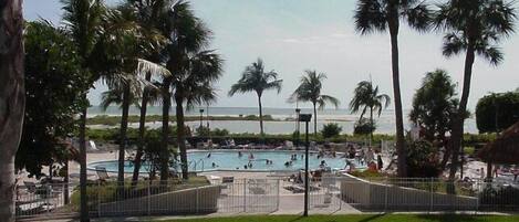 Apartamento, 2 habitaciones | Piscina al aire libre