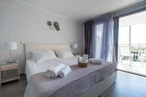 Coffres-forts dans les chambres, Wi-Fi gratuit, draps fournis