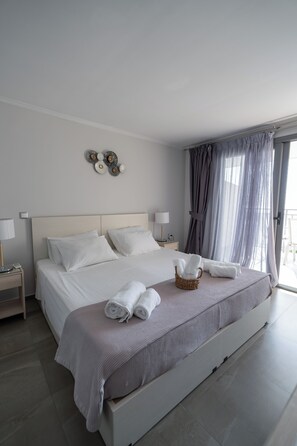 Superior Double or Twin Room, Sea View - La Luna Hotel (Skiathos)