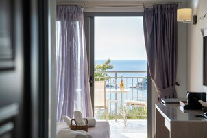 Quarto casal ou duplo superior, vista para o mar | Cofres nos quartos, Wi-Fi de cortesia, roupa de cama