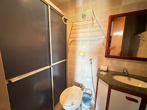 APTO 713 | Badezimmer