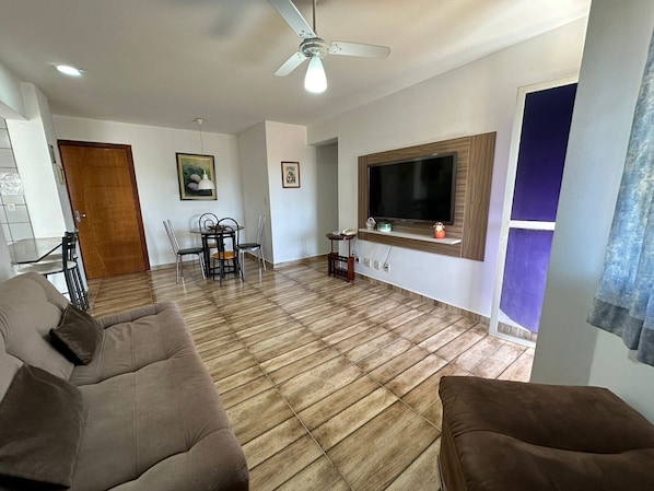 APTO 213 | Living area