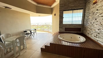 COBERTURA 1014 | Interior