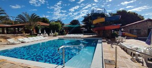 Unclassified image, 4 of 213, button - Imperio Romano Via Caldas (Caldas Novas)