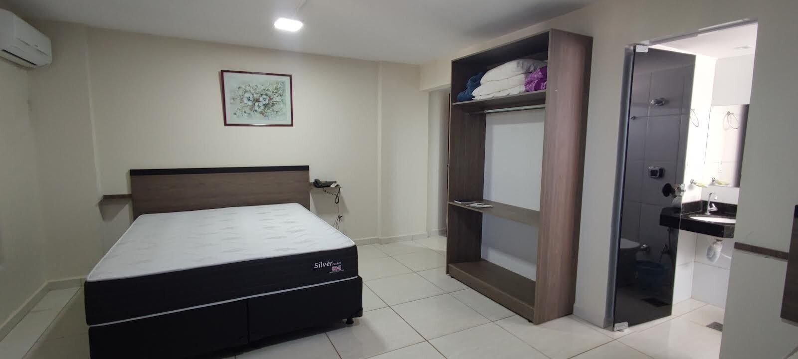 APTO 801A | Free WiFi
