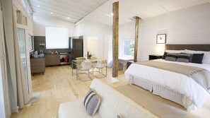Deluxe-Chalet, 1 Schlafzimmer, Terrasse (Arrayan) | 1 Schlafzimmer, hochwertige Bettwaren, Minibar, Schreibtisch
