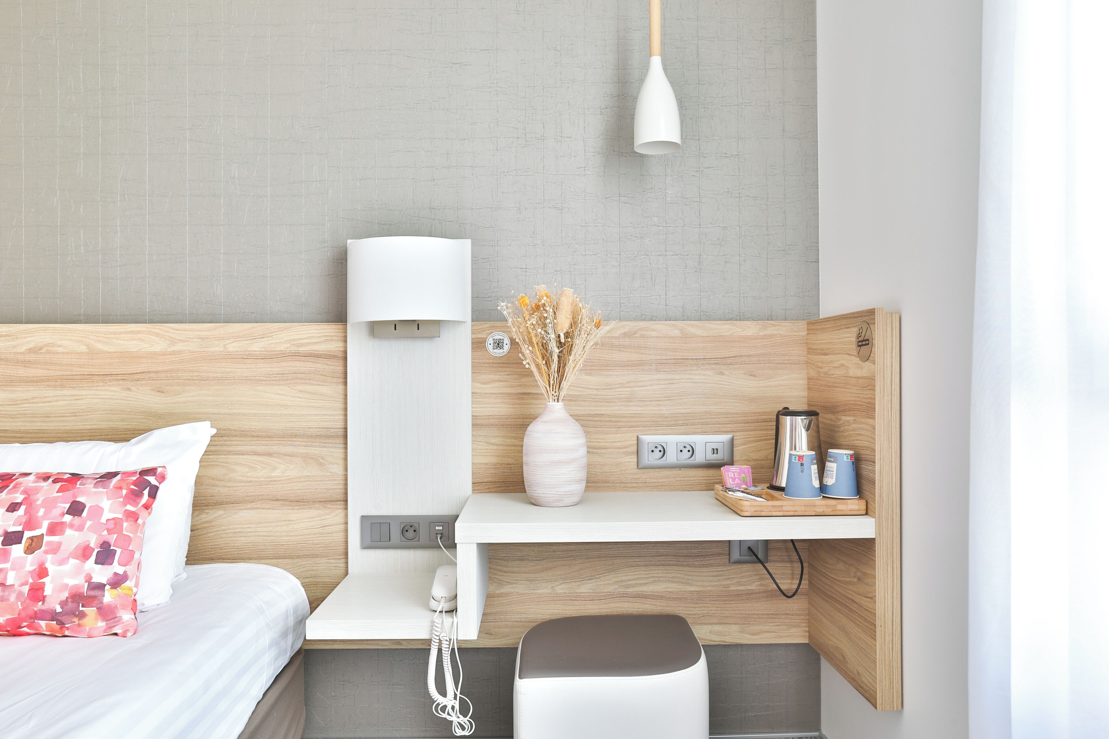 in-room safe, desk, soundproofing, free wifi