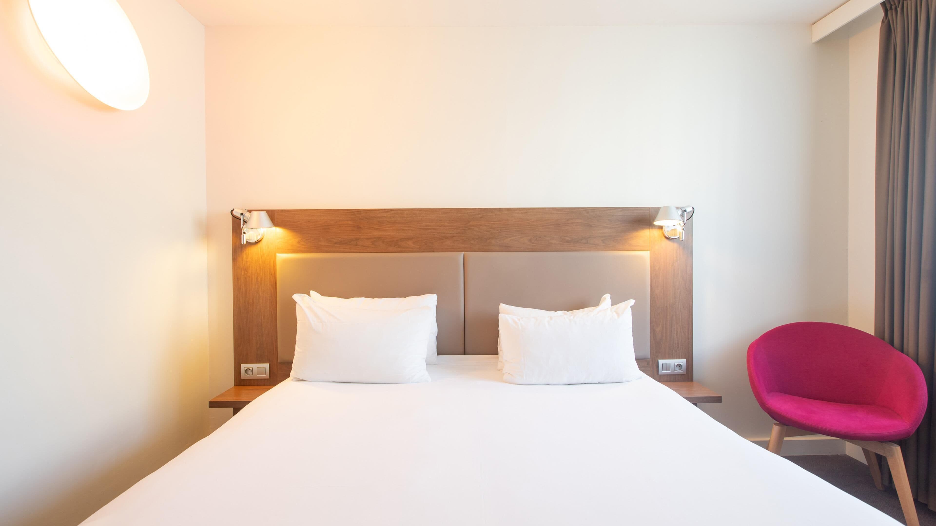 Soundproofing, iron/ironing board, free cots/infant beds, free WiFi