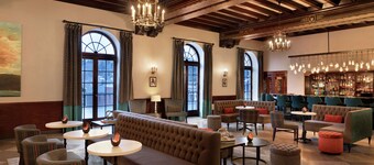 Hotel Saranac Curio Collection By Hilton