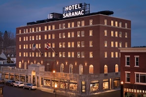 Exterior - Hotel Saranac Curio Collection By Hilton (Saranac Lake)