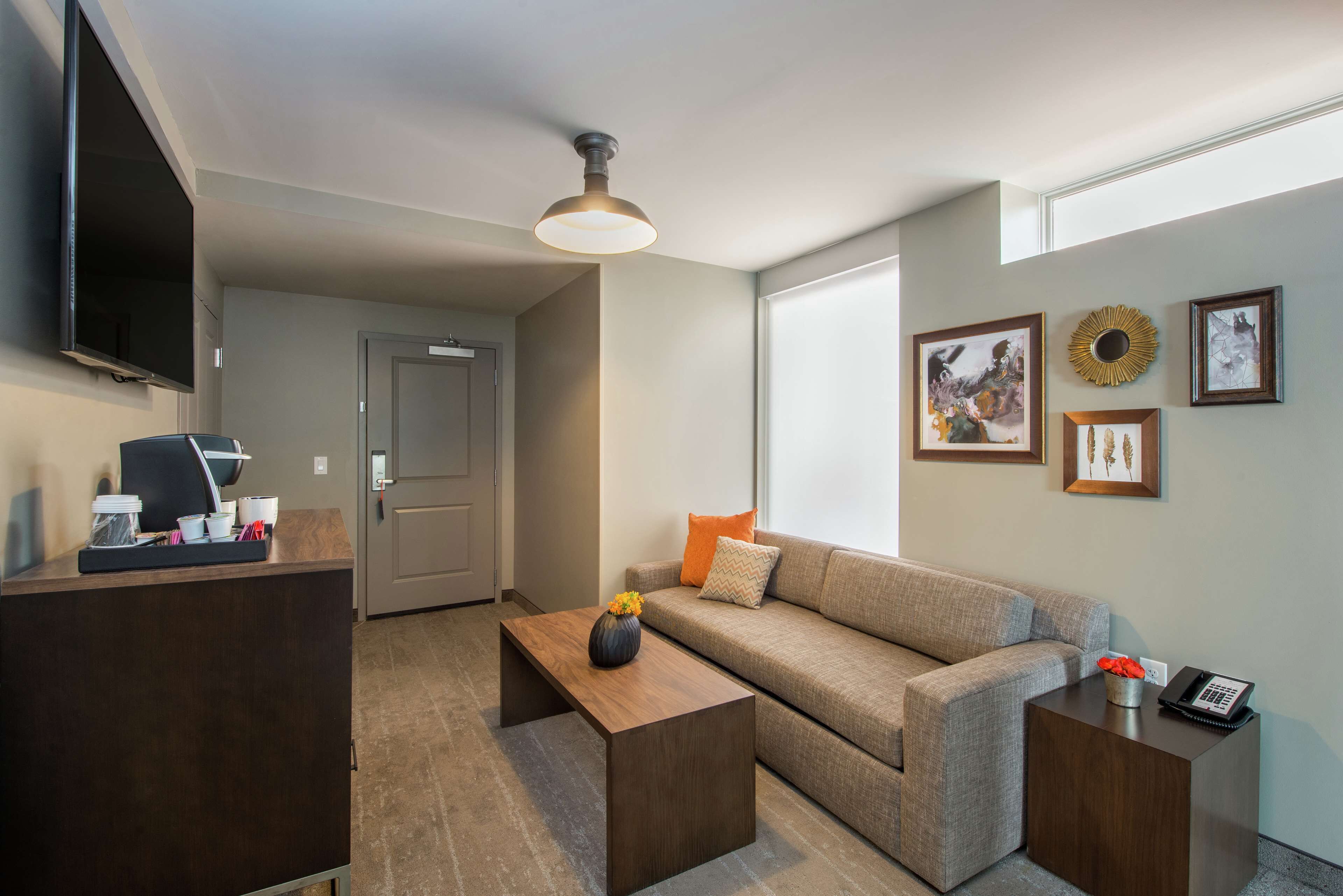 suite, 2 queen beds, non smoking | egyptian cotton sheets, premium bedding, tempur-pedic beds