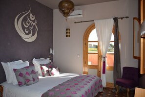Junior Suite | Premium bedding, desk, blackout drapes, soundproofing - Les Jardins d´Argane (Ounagha)