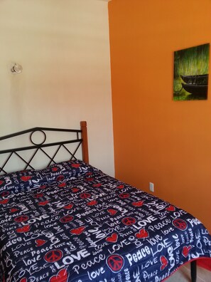 Casa, 2 habitaciones | 2 habitaciones, tabla de planchar con plancha y wifi gratis 