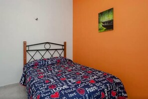 Ferienhaus, 2 Schlafzimmer | 2 Schlafzimmer, Bügeleisen/Bügelbrett, kostenloses WLAN