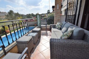 Property grounds - Luxury Villa Near Costa Blanca (Algorfa)