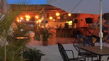 Bar (en la propiedad)