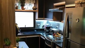 Apartment, 2 Bedrooms (202) | Private kitchen