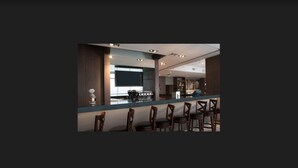 Bar (en la propiedad)