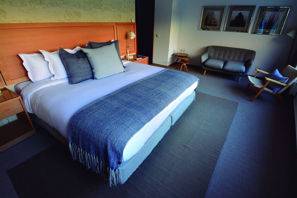 In-room safe, rollaway beds, wheelchair access