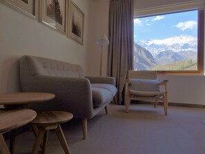 Deluxe Double Room, Mountain View | View from room