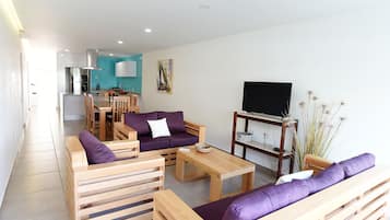Comfort Condo | 2 bedrooms, individually decorated, individually furnished