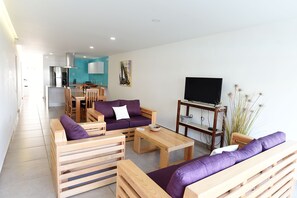 2 habitaciones, decoración personalizada y muebles diferentes 