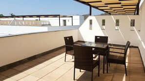 Familie appartement, 2 slaapkamers, terras | Terras