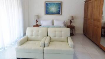 Deluxe Apartment, City View (small) | 1 bedroom, premium bedding, in-room safe, desk