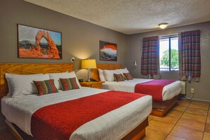 Desk, soundproofing, iron/ironing board, free WiFi - Moab Rustic Inn (Moab)