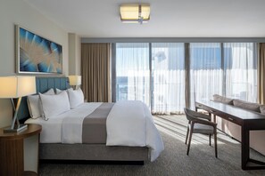 Ropa de cama de alta calidad y camas con pillow-top 