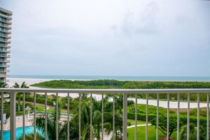 Condo, 2 Bedrooms | View from property