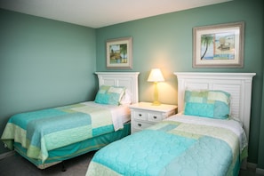 Condo, 2 Bedrooms | 2 bedrooms, free WiFi