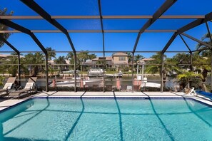 Ferienhaus, 3 Schlafzimmer | Innenpool