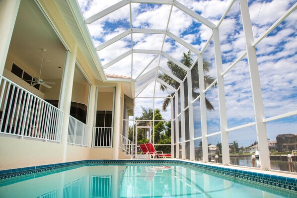 Casa, 3 habitaciones | Alberca