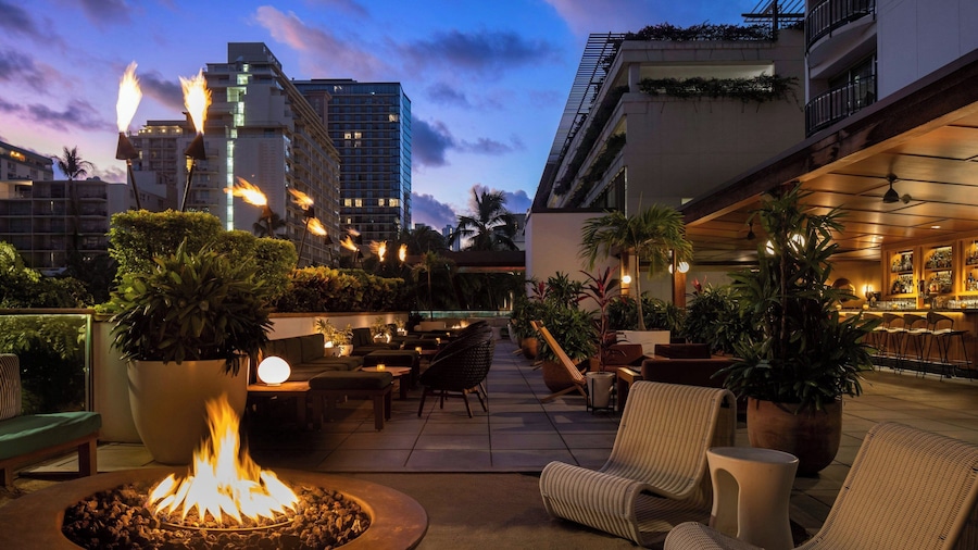 The Laylow Waikiki, Autograph Collection