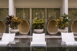 Room, 1 King Bed, Non Smoking, Poolside | View from room