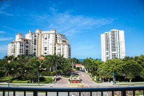 Condo, 1 Bedroom | City view