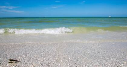 San Marco Residences 405