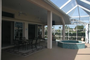 Ferienhaus, 3 Schlafzimmer | Blick vom Balkon