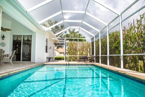 House, 3 Bedrooms | Pool - 1372 Leland Way (Marco Island)