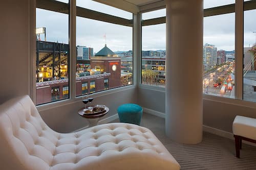 Suite, 1 King Bed, Park View | Premium bedding, in-room safe, desk, blackout curtains
