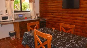 Bungalow, 2 Bedrooms | In-room dining